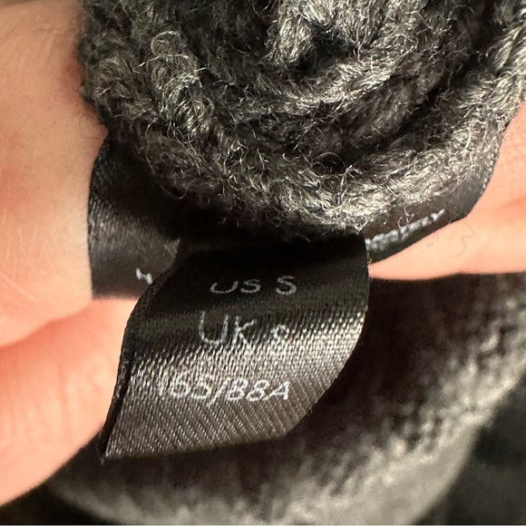 Anthropologie Deep V Cardigan Sweater Button Gray Carbon Oversized Chunky Knit - Picture 12 of 12